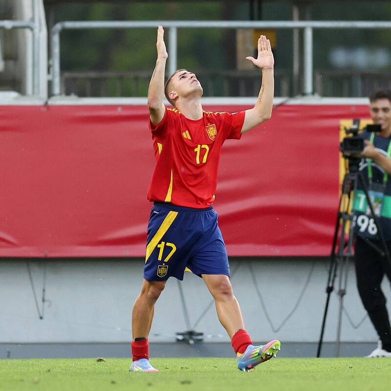 El extremo marcó cuatro goles en la victoria 6-5 de España vs Alemania.