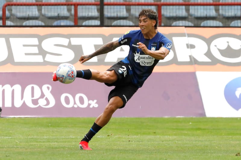 Se va a jugar a Argentina gratis. Huachipato, con suerte, verá alguna vez un dinero por derechos formativos.
Marco Vazquez/Photosport