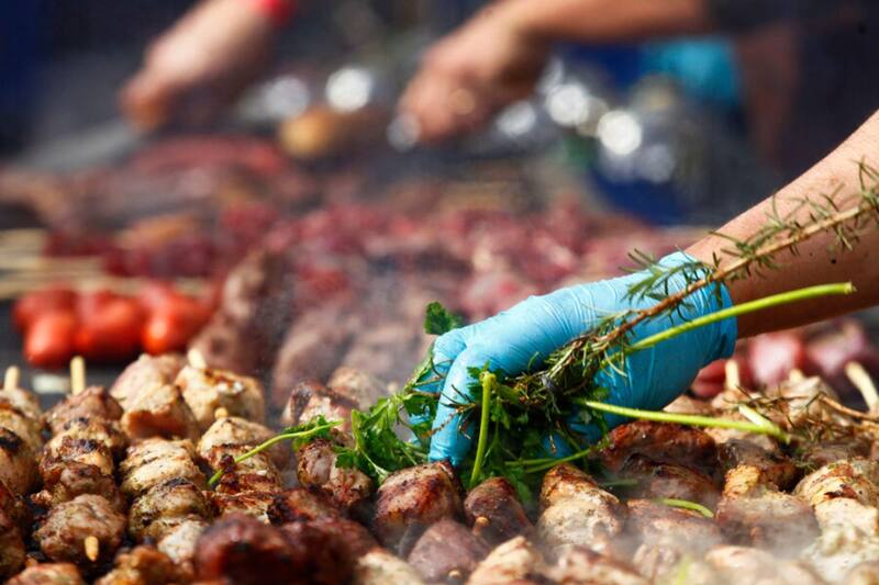 Conoce qué hacer si te hacen trabajar durante estos días de descanso.