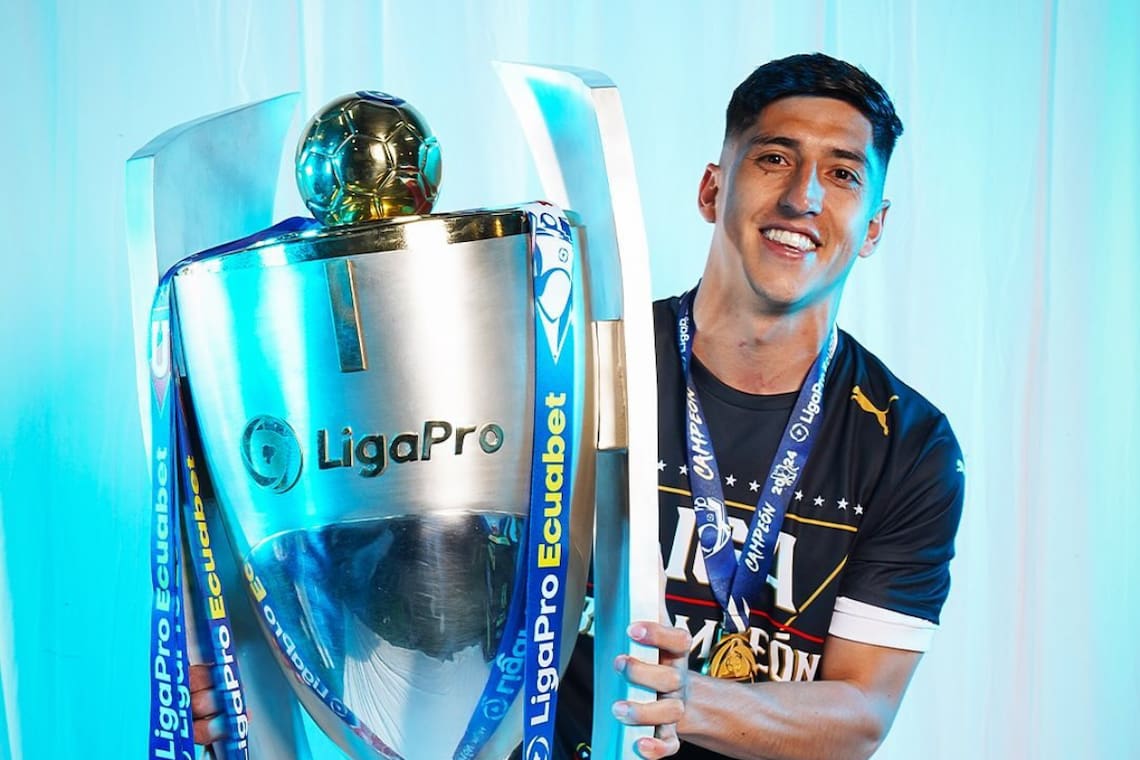 "Cuando al Profe Vitamina se le da la opción de ir a Liga, me sorprendió. Nos estaba yendo bien en Palestino, habíamos hecho buenos partidos y estábamos en un buen momento".
