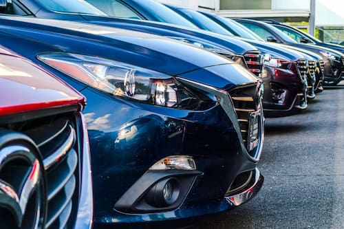 Sernac denuncia a reconocida automotora por presunto delito de estafa contra personas con discapacidad