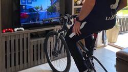 Así viven la cuarentena los futbolistas en Chile y el mundo