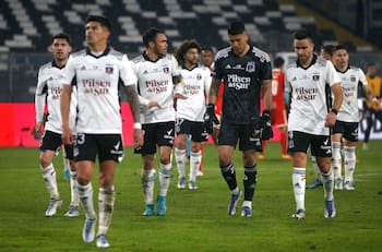 Hasta septiembre: Figura de Colo Colo tendrá un tiempo de recuperación más largo de lo esperado