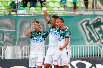 “En Everton no me fue bien...a Wanderers lo tengo siempre en el corazón. Es un privilegio haber jugado ahí”