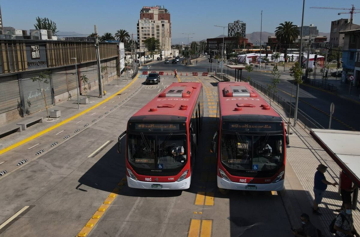 Transporte Público: Revisa aquí los horarios del Metro y Red con toque de queda