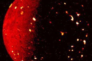 Misión espacial Juno capta increíbles imágenes de volcanes en luna de Júpiter