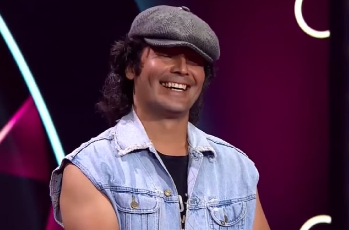 Participante de "Yo Soy" confesó que mantiene conversaciones con vocalista de AC/DC: "A Brian Johnson le encantó mi interpretación""