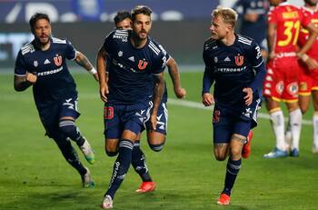 Candidato a la banca de la U suena para reemplazar a Holan en Santos de Brasil