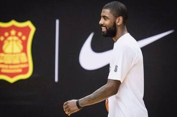 Kyrie Irving se encuentra "más feliz que nunca" mientras los Nets esperan su regreso