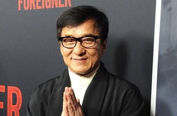 Jackie Chan y Ralph Macchio se juntan para la nueva película Karate Kid Legends: Revisa el tráiler