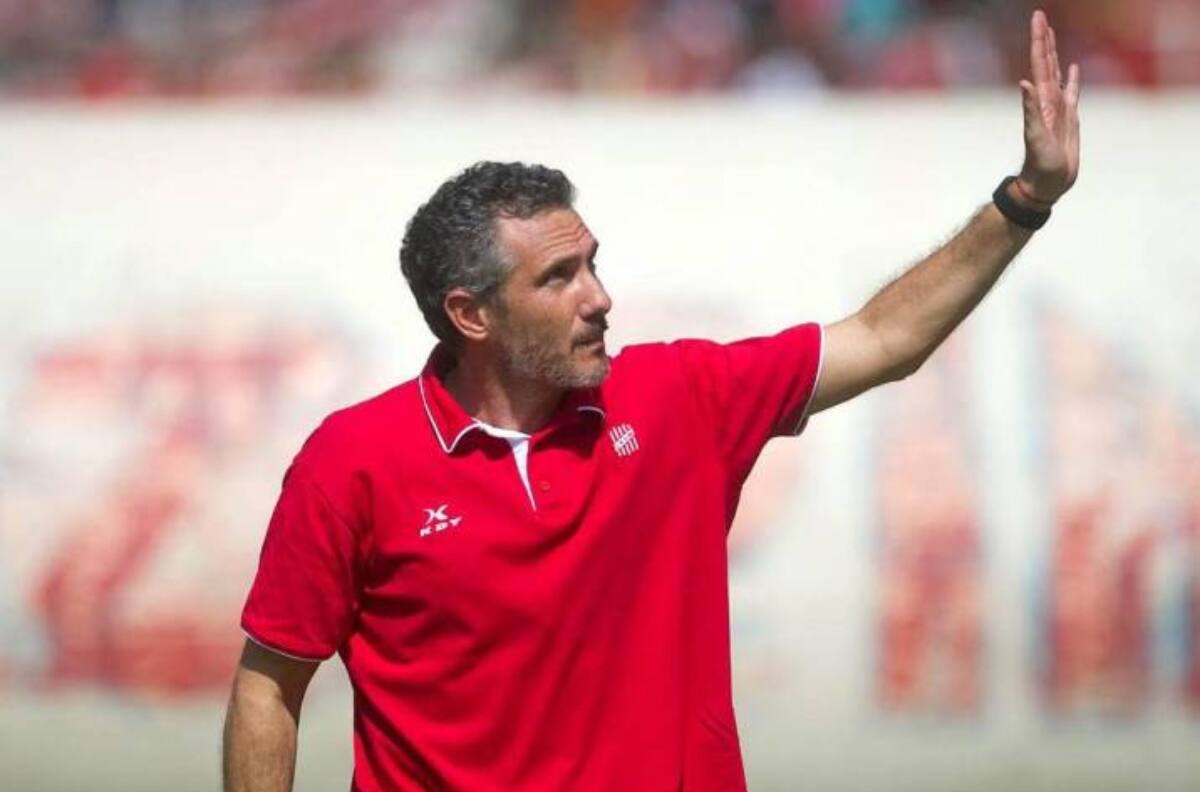 Diego Cagna: "Sueño con dirigir a Boca, ojalá se pueda dar"