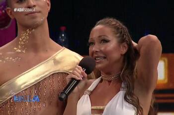 "Ellos son mi motor": Blanquita Nieves se emocionó hasta las lágrimas por emotiva sorpresa de su familia en "Aquí se baila"