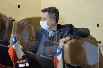 VIDEO | Nuevos registros de agresión de Gonzalo De la Carrera: Videos descartan golpes de diputado Sepúlveda