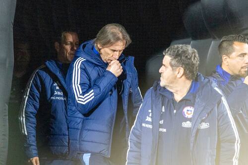 Ricardo Gareca sigue sin encontrar el camino en la Selección Chilena. Foto: Felipe Escobedo.