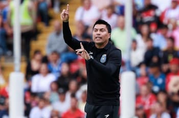 Esteban González se saca los balazos en México con triunfo sobre el campeón: “Estos partidos ayudan”