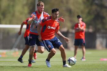 La U tomó una decisión: Así culminó el calvario de Anderson Contreras en el fútbol chileno