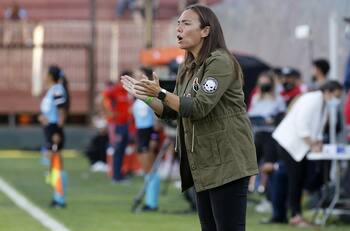 Santiago Morning confirmó la partida de María Pry y comenzará a buscar nuevamente entrenador