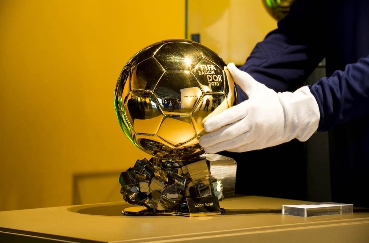 Leyendas: France Football entregó el Ballon D'Or Dream Team