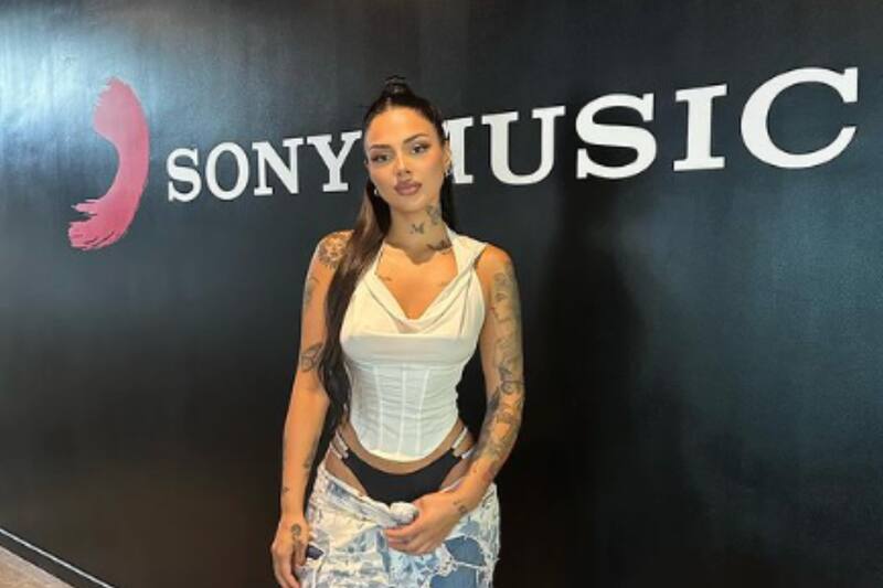 rompe el silencio tras malos comentarios que recibió Young Cister.