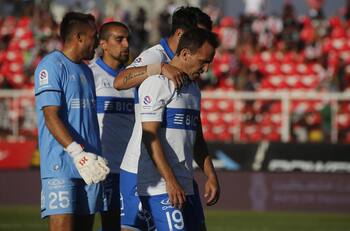 Peor que la de Gustavo Poyet: defensa de la UC de Cristian Paulucci es la más batida en la era del tetracampeonato