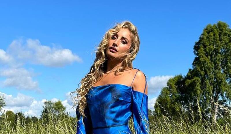 se aventuró con un renovado cambio de look.