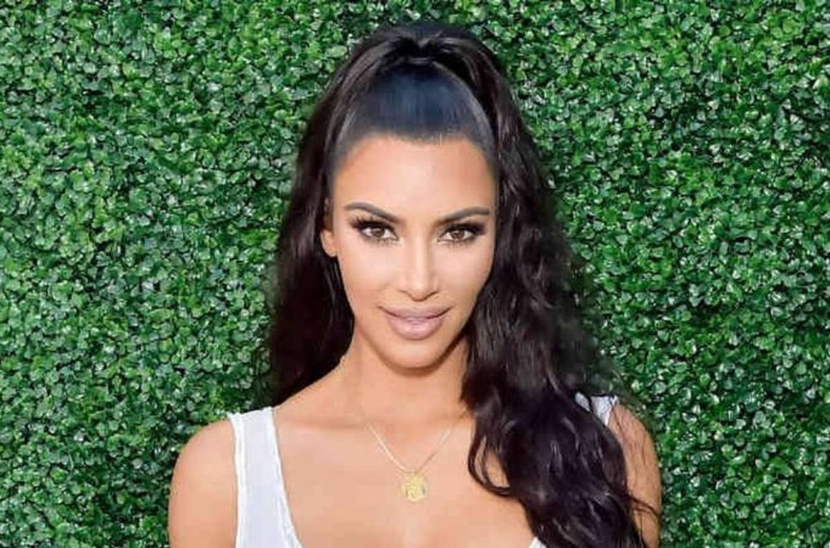 "Los amo incondicionalmente": Kim Kardashian comparte una serie de fotografías para celebrar a los padres de su familia