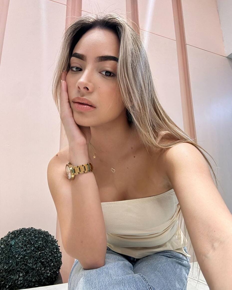 Sile Sajor es una modelo venezolana.