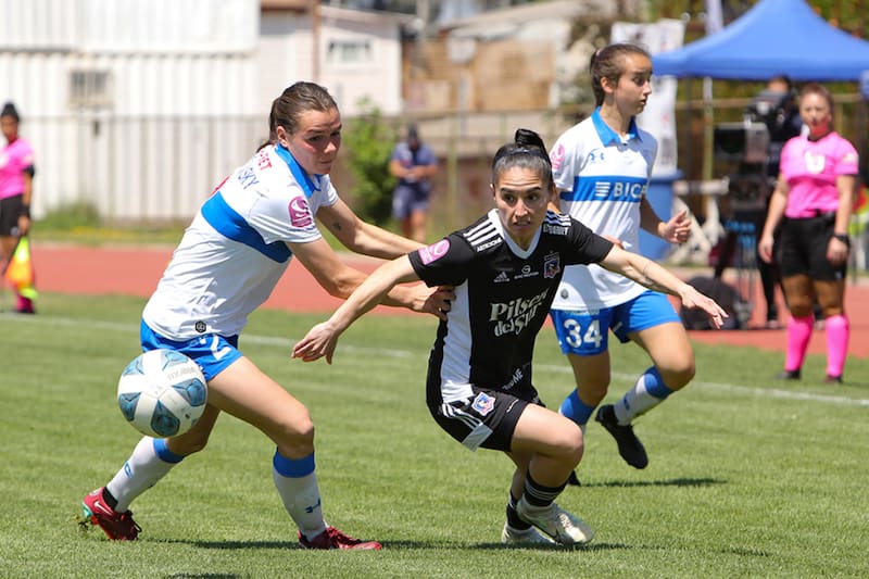 UC vs Colo Colo en el Campeonato 2022. Para este año, el partido se jugará en el Santiago Bueras vacío. Foto: Campeonato Chileno.