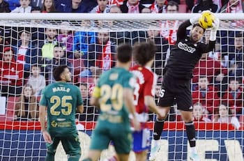 VIDEO | Entregó el arco en cero: fenomenal estreno de ex Unión La Calera y O’Higgins en la Liga Española