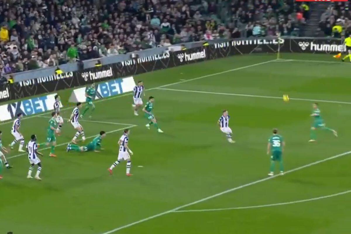 Pellegrini volvió a sonreír en La Liga: el golazo de Antony que marcó la victoria del Betis sobre la Real Sociedad Pellegrini volvió a sonreír en La Liga: el golazo de Antony que marcó la victoria del Betis sobre la Real Sociedad