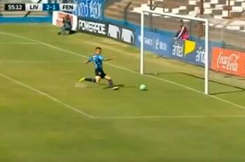 ¡Se mandó un Sterling! Jugador se perdió increíble gol en Uruguay