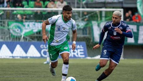 Gravísima denuncia de futbolista chileno: “Nos quieren cag..., nos decían ‘después les quitamos los puntos´”