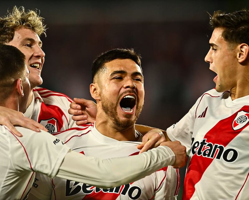 Paulo Díaz tiene ofertas desde Uruguay y México.