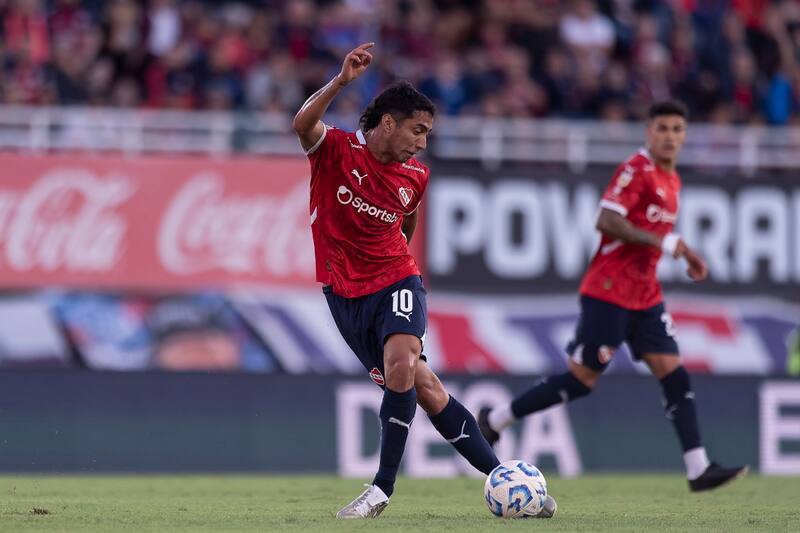 recibió elogios del legendario '10' de Independiente, Ricardo Bochini.