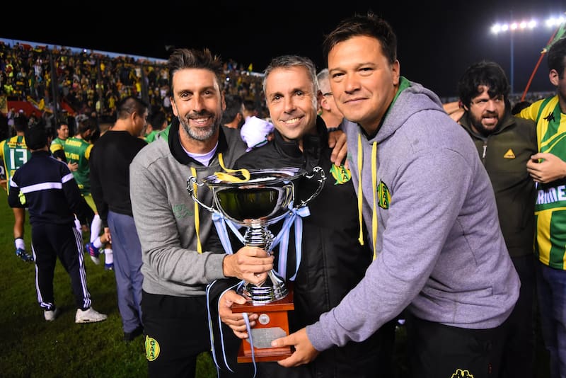 Gustavo Álvarez en Aldosivi.