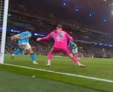 VIDEO | ¿Penal con las manos atrás? El Real Madrid abrió la cuenta ante el City tras esta polémica jugada