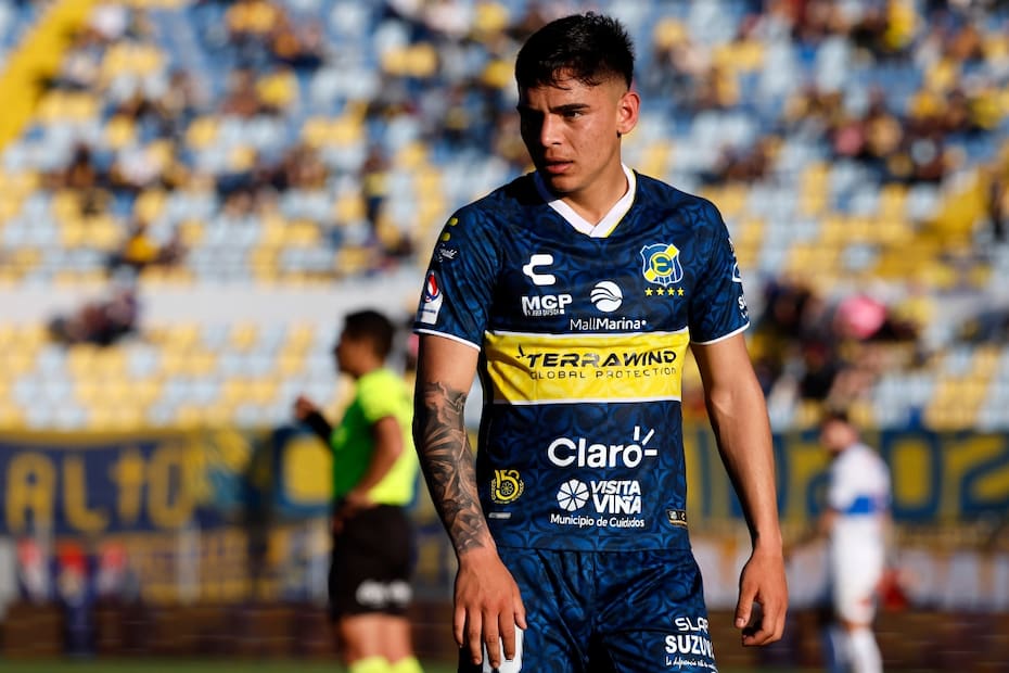 Joan Cruz en Everton.