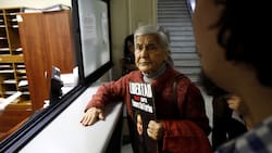 Decretan tres días de duelo comunal en Estación Central tras muerte de Luisa Toledo