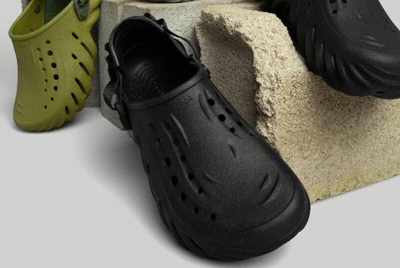 cuenta con dos nuevas tiendas en reconocidos malls chilenos. Foto: Crocs.cl