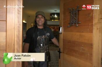 Con un invernadero y un estanque de peces: Así es la gran casa donde vive Juan Falcón y su pareja, Jocelyn Urzúa