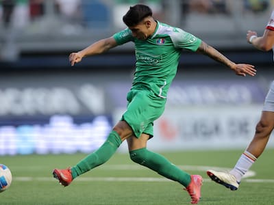 Atención la U y Colo Colo: el millonario monto que fija Audax Italiano para vender a Esteban Matus