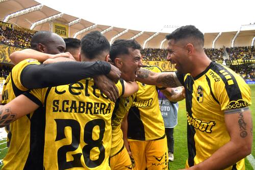 Matemáticamente, puede ser campeón este domingo si ganan y Católica con la U empatan.