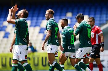 Tremenda iniciativa: Wanderers anunció entradas a $100 para las mujeres