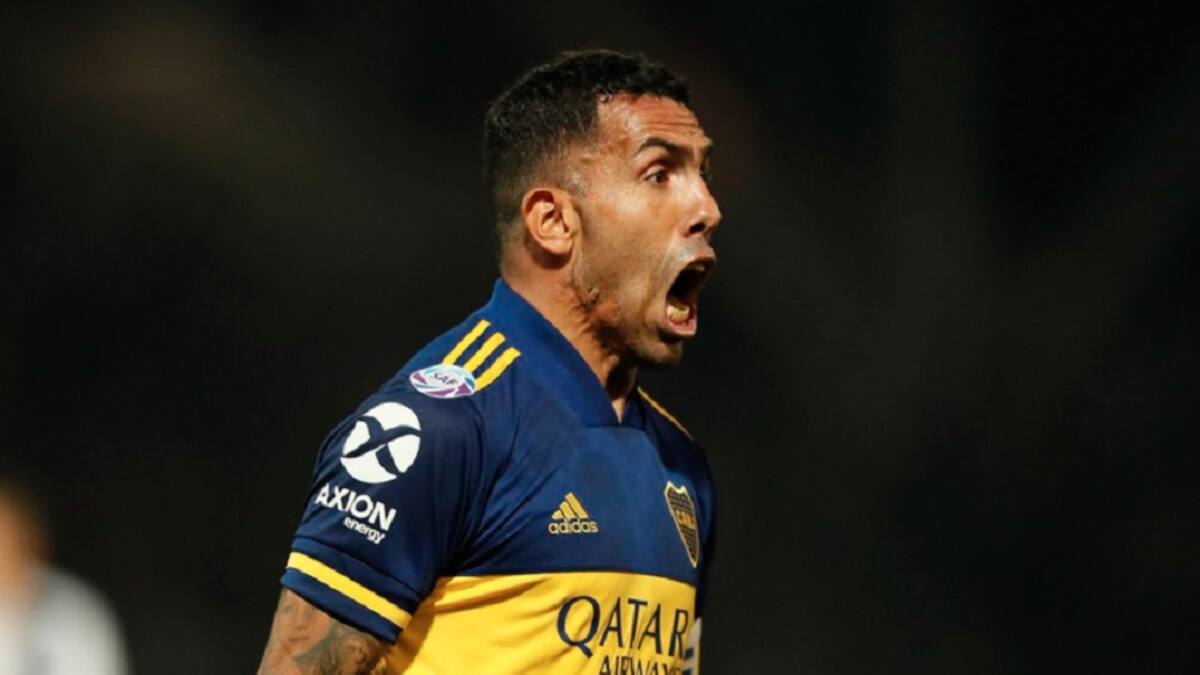 Gigante el 'Apache': Carlos Tévez renovó con Boca Juniors y donará todo su sueldo