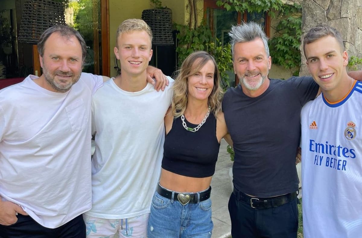 “Es como si fuera mi hijo”: Diana Bolocco fue sorprendida por el hijo de su exesposo, Gonzalo Cisternas