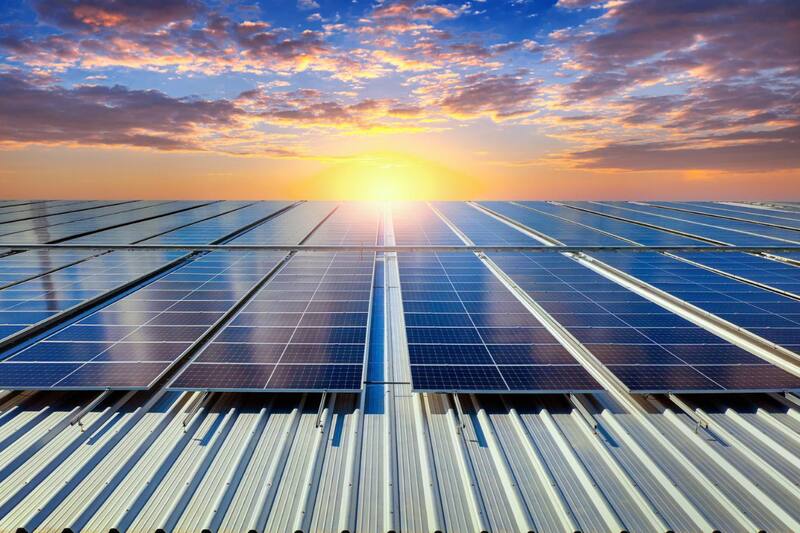 718 serán despedidas.