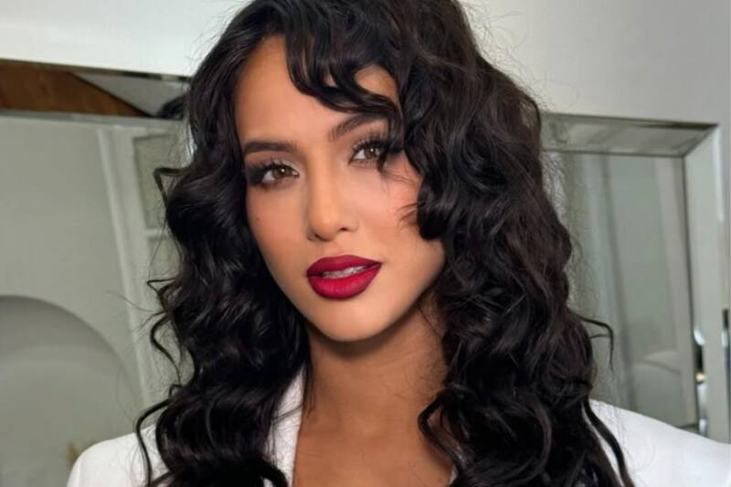 es una cantante y actriz argentina.