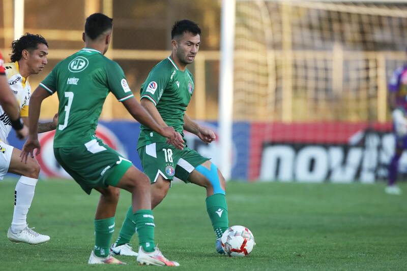 El jugador de Audax Italiano, Carlos Villanueva.