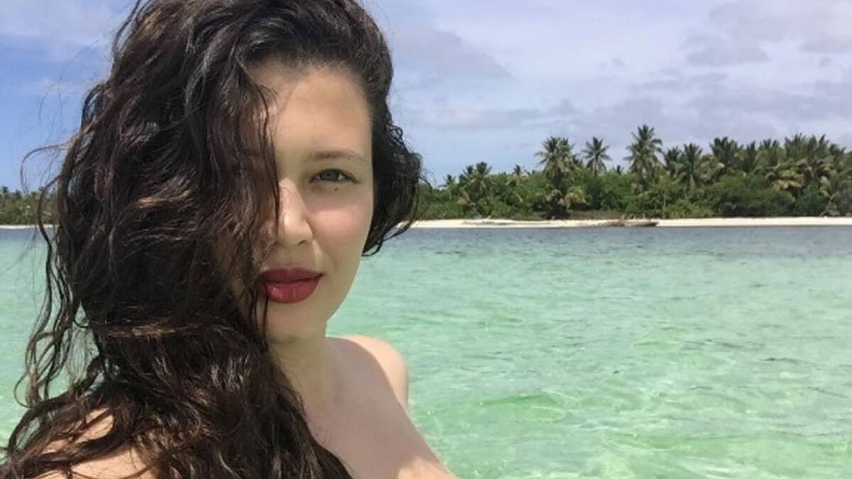 Michelle Carvalho posó junto a su "doble oficial" y causó sensación en Instagram