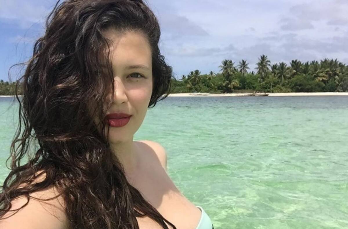 Michelle Carvalho posó junto a su "doble oficial" y causó sensación en Instagram